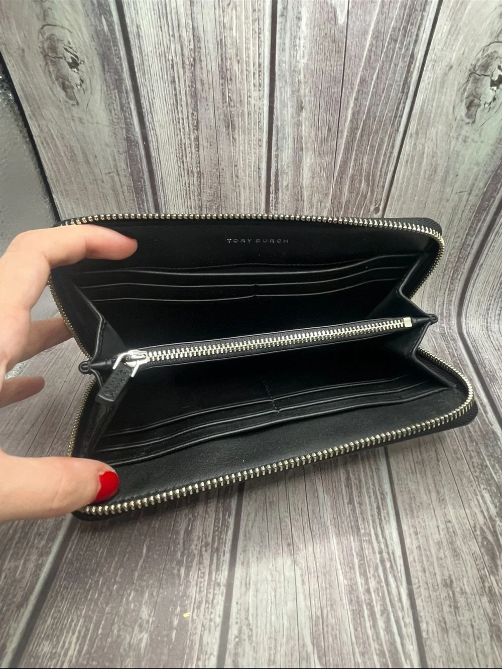 TORY BURCH Snakeskin Embossed Leather Zip Continental Wallet LIKE NEW